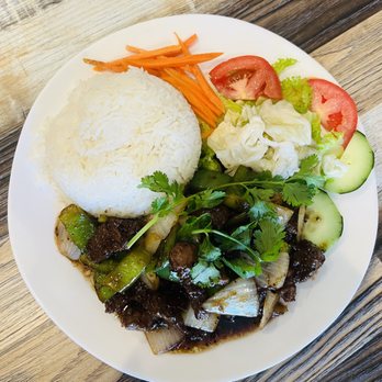 Pho Everyday - Shaken Beef with rice - Vietnamese Near Me - Glendora, California Pho Everyday - Shaken Beef with rice - Vietnamese Near Me - Glendora, California