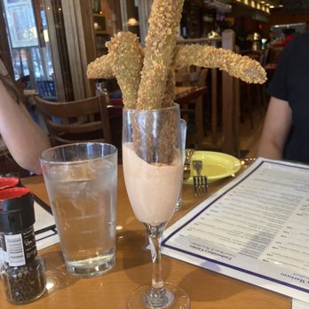 Isabella's - Esparragos Fritos con Alioli - Tapas/Small Plates Near Me - Frederick, Maryland