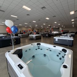 Southern Leisure Spas & Wellness - Hot Tub Expo Display