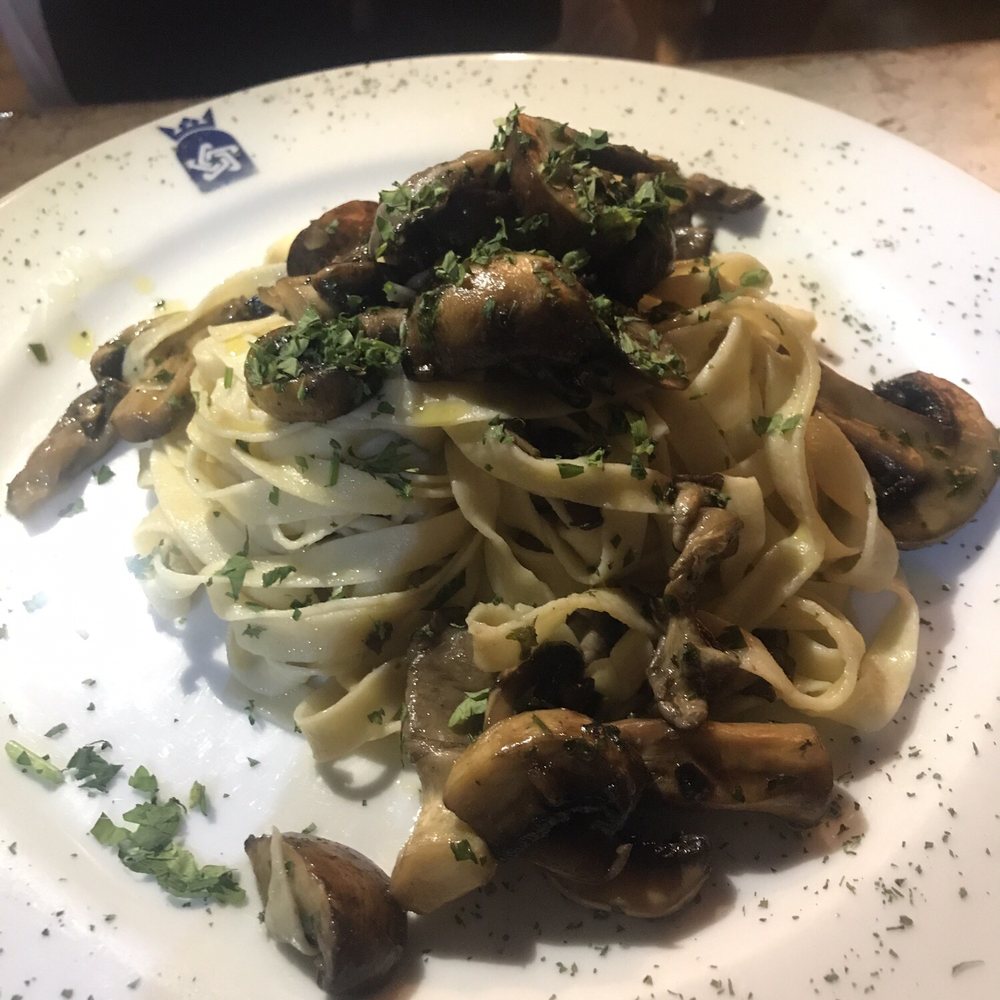 La Nave - Mushroom fettuccini - Pizza Near Me - Tulum, ROO La Nave - Mushroom fettuccini - Pizza Near Me - Tulum, ROO