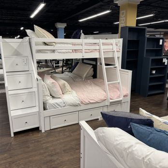 Living Spaces - Furniture Stores Near Me - Millbrae, California