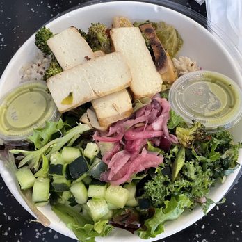 Modern Market - Vegan verde bowl - Breakfast & Brunch Near Me - Denver, Colorado Modern Market - Vegan verde bowl - Breakfast & Brunch Near Me - Denver, Colorado