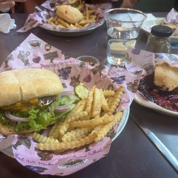 The Huckleberry Patch - Hamburger lunch with huckleberry pie - Desserts Near Me - Hungry Horse, Montana The Huckleberry Patch - Hamburger lunch with huckleberry pie - Desserts Near Me - Hungry Horse, Montana