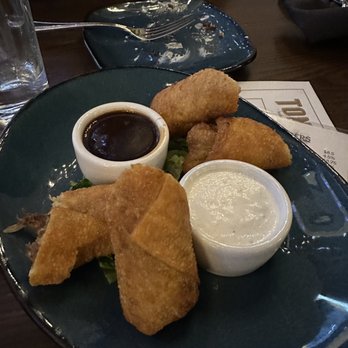 Tonic Seafood & Steak - Bars Near Me - Wilmington, Delaware