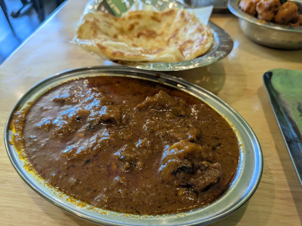 Mirchi Grill Logo
