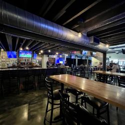 Gopher's Grill - Bar area
