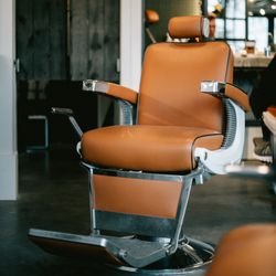 The Barber’s Den