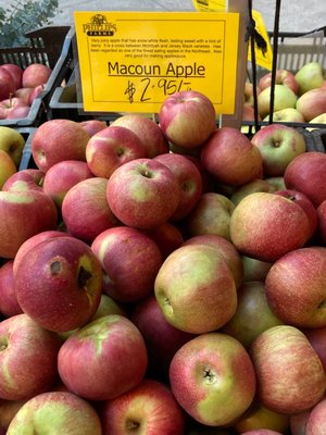 Phillips Farms Market by null