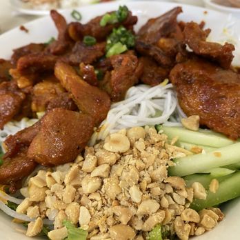 Pho Thanh - Bun Thit Nuong....  So fresh and lots of fresh ingredients! - Vietnamese Near Me - Westminster, California