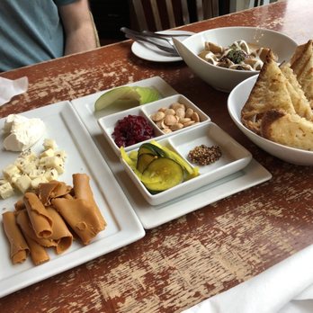208 Garfield - Wine Bars Near Me - Parkland, Washington 208 Garfield - Wine Bars Near Me - Parkland, Washington