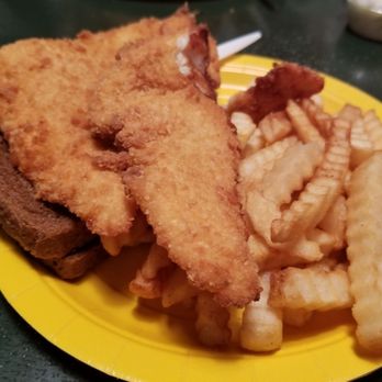 John O'bryan's Tavern - Good portion fish sandwich and crinkle fries - Bars Near Me - Louisville, Kentucky