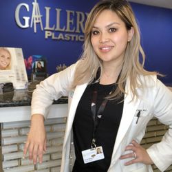 Gallery Plastic Surgery - Wendy Wong, MD - Dr. Wendy Wong, MD