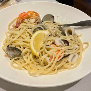 Hoffstot’s Cafe Monaco - Seafood Pasta - Italian Near Me - Oakmont, Pennsylvania