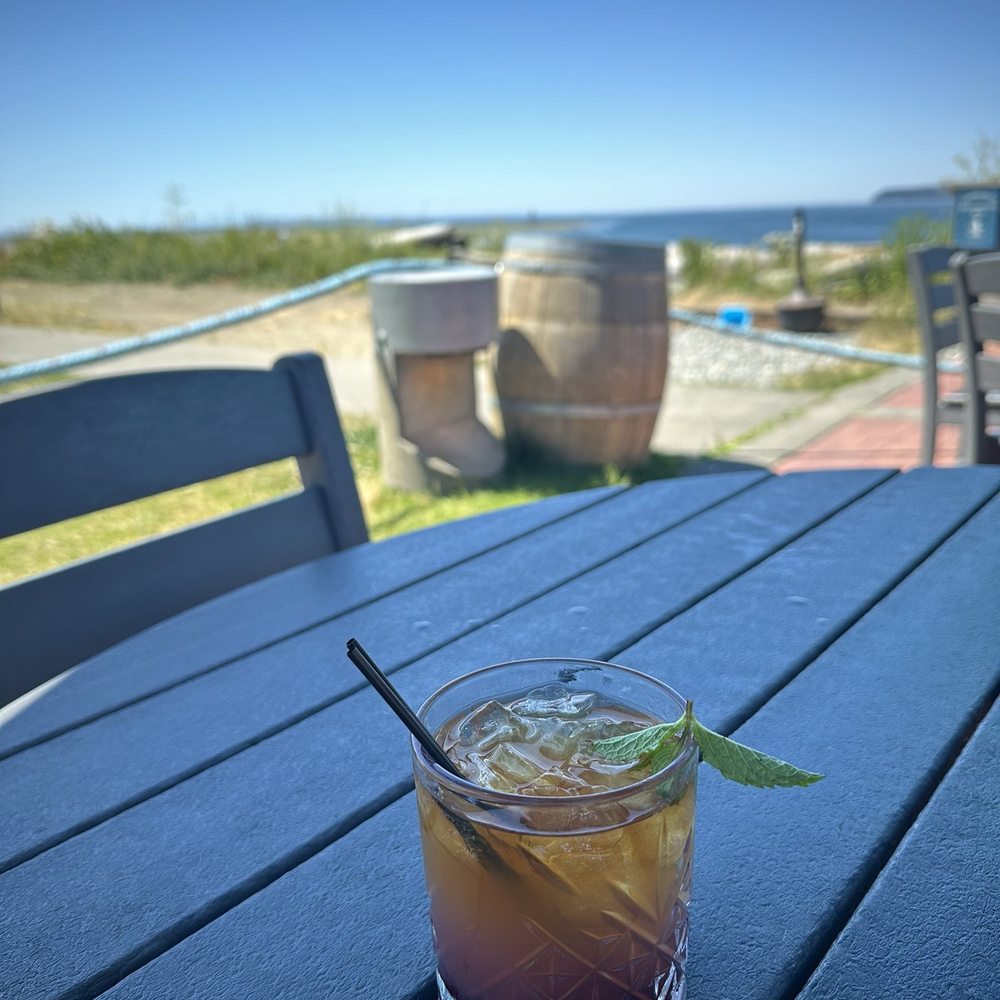 Packers Kitchen + Bar - Decent cocktail, nice view - Seafood Near Me - Blaine, Washington Packers Kitchen + Bar - Decent cocktail, nice view - Seafood Near Me - Blaine, Washington