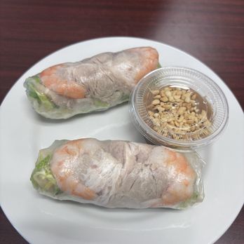 Leona Banh Mi - 16. Spring Rolls (2) - Vietnamese Near Me - Albuquerque, New Mexico