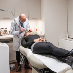 Bradley Bloom M D - Dr. Bloom with a patient.
