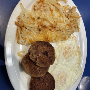 Bob & Edith's Diner - American Near Me - Arlington, Virginia