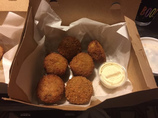 Très Bon Cajun Meats by null