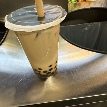 MomenTea Kitchen - Caramel milk tea with boba - Sushi Bars Near Me - New York, New York