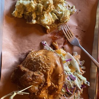 Muddy River Smokehouse - Pulled chicken sandwhich with potato salad - Barbeque Near Me - Newfields, New Hampshire Muddy River Smokehouse - Pulled chicken sandwhich with potato salad - Barbeque Near Me - Newfields, New Hampshire