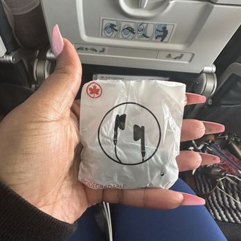 Air Canada - 7/10/24 - Heading To Canada - Airlines Near Me - Saint-Laurent, Quebec Air Canada - 7/10/24 - Heading To Canada - Airlines Near Me - Saint-Laurent, Quebec