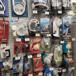 Ivey Lumber Sales - Shower heads and handheld sprayers