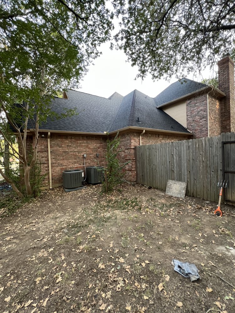 Slide of The Red Roofer