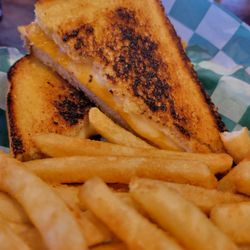 Grilled Cheese Basket