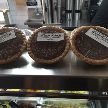 Brookstreet Bar-B-Que - House of Pies pecan pie!! - Barbeque Near Me - Houston, Texas