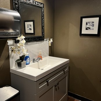 Jaya Asian Grill - Women's restroom - Asian Fusion Near Me - Denver, Colorado Jaya Asian Grill - Women's restroom - Asian Fusion Near Me - Denver, Colorado
