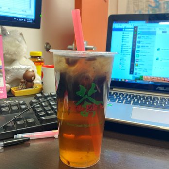 Seattle Best Tea - Chrysanthemums Tea with Grass Jelly - Coffee & Tea Near Me - Seattle, Washington Seattle Best Tea - Chrysanthemums Tea with Grass Jelly - Coffee & Tea Near Me - Seattle, Washington