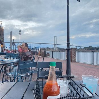 District Seafood - Beautiful table side views - Seafood Near Me - Savannah, Georgia District Seafood - Beautiful table side views - Seafood Near Me - Savannah, Georgia