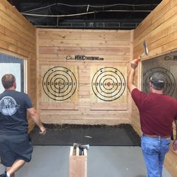 Class Axe Throwing & Bar