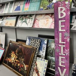 Texas Thrift - Artwork and frames