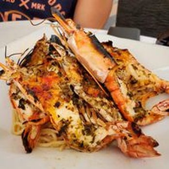 AnQi Bistro - Garlic Noodles w/ Prawns - Asian Fusion Near Me - Costa Mesa, California
