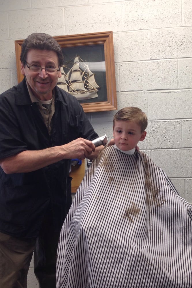 HEADS UP BARBER Updated October 2024 4498 Main St, Buffalo, New