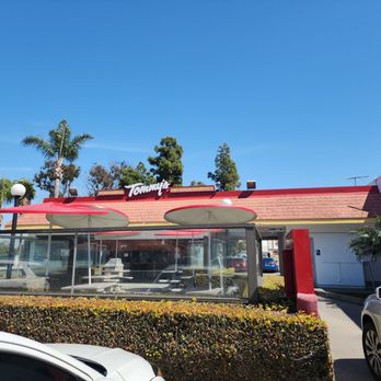 Original Tommy's - Still looks the same. - Burgers Near Me - Fountain Valley, California Original Tommy's - Still looks the same. - Burgers Near Me - Fountain Valley, California