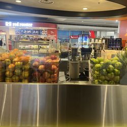 NRG Express Juice Bar - Juice section good presentation