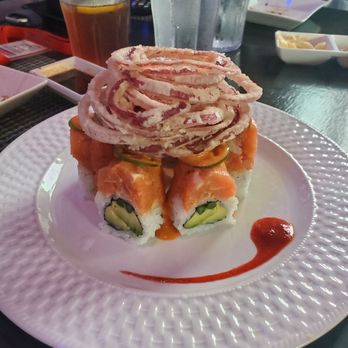 Kaya Sushi - Marilyn Mon-Roll - Sushi Bars Near Me - El Segundo, California Kaya Sushi - Marilyn Mon-Roll - Sushi Bars Near Me - El Segundo, California