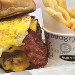 Burger 21 - Novi - The OMG Burger! (With a fried egg)