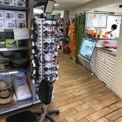 Pan's Seafood Market - Mini grocery store as well as seafood restaurant.
