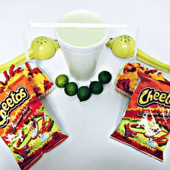 Orlando'sSnack - a bowl of chips and limes - Food Stands Near Me - Laredo, Texas Orlando'sSnack - a bowl of chips and limes - Food Stands Near Me - Laredo, Texas