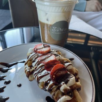 Phe Coffee - Coffee & Tea Near Me - Saint Paul, Minnesota