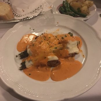 La Collina - Scaloppine alla Collina - Italian Near Me - Bala Cynwyd, Pennsylvania La Collina - Scaloppine alla Collina - Italian Near Me - Bala Cynwyd, Pennsylvania