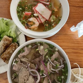 Vietnam Restaurant - 79. Thin Eyeround Beef and Brisket Pho 90. Clear Noodle Soup with Shrimp, Pork and Crabmeat - Vietnamese Near Me - Dallas, Texas Vietnam Restaurant - 79. Thin Eyeround Beef and Brisket Pho 90. Clear Noodle Soup with Shrimp, Pork and Crabmeat - Vietnamese Near Me - Dallas, Texas