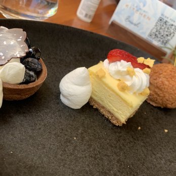 La Hiki - Last course. My fave: MANGO CHEESECAKE - Breakfast & Brunch Near Me - Kapolei, Hawaii La Hiki - Last course. My fave: MANGO CHEESECAKE - Breakfast & Brunch Near Me - Kapolei, Hawaii