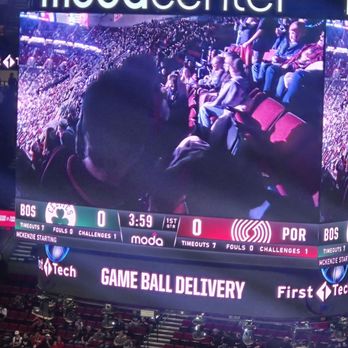 Moda Center - Jumbotron - Stadiums & Arenas Near Me - Portland, Oregon Moda Center - Jumbotron - Stadiums & Arenas Near Me - Portland, Oregon