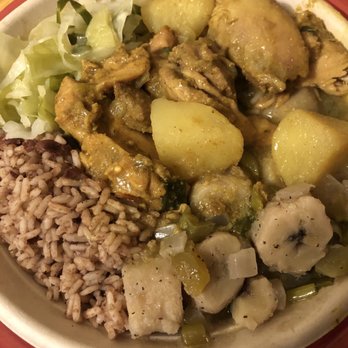 Jerk'D - Curry Chicken Bowl with rice and peas, cabbage and pesto bananas - Caribbean Near Me - Hackensack, New Jersey