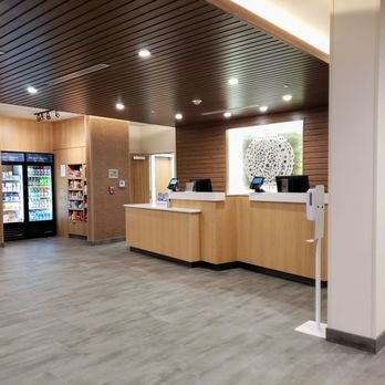 Fairfield by Marriott Inn & Suites Ashtabula - Lobhy and Front Desk at Fairfield Inn Ashtabula - Hotels Near Me - Austinburg, Ohio Fairfield by Marriott Inn & Suites Ashtabula - Lobhy and Front Desk at Fairfield Inn Ashtabula - Hotels Near Me - Austinburg, Ohio