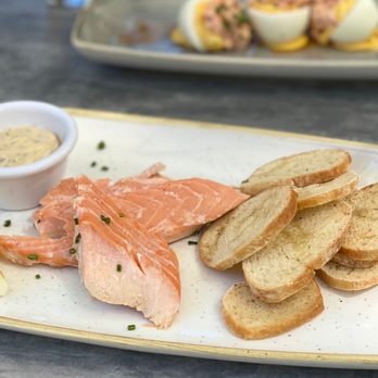 The Perch - Salmon Crostini App - Breweries Near Me - Chicago, Illinois